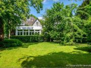 Haus zum Kaufen in Bonn 2.650.000,00 EUR 330 m² Haus zum Kaufen in Bonn 2.650.000,00 EUR 330 m²