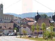 Haus zum Verkauf mit 2 Wohnungen in Fontenais