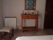 Hauser vende excelente casa