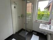 Haushälfte mit 2 Zimmer 60qm + Garten *Whirlpool* Haus