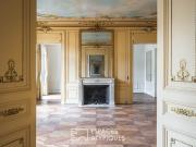 Haussmannien à réinterpréter avec balcons Quartier...