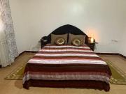 Haut de villa indépendant avec piscine