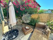 HAUTEUR DE ST MARCEL: Charmant T2 au calme Esprit maison...