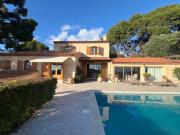 HAUTEUR D'OLLIOULES Villa 200 m2 hab sur 1960 m2 de...