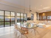 HAUTEURS DE CANNES VILLA CONTEMPORAINE VUE MER