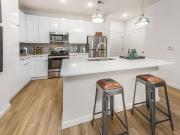 Havana Square Apartments A2