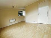 Havelock Rise Modern One Bedroom – Near Train Station &...
