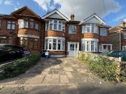 Havering Gardens, Chadwell Heath RM6, 4 bed terraced...