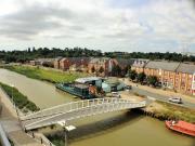 Hawkins Road, Colchester CO2, 2 bed flat to rent, £1,200...