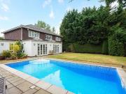 Hawksview, Cobham, Surrey KT11, 6 bed detached house to...