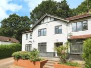 Hawksworth Road, Horsforth, 4 Bedroom Semi detached