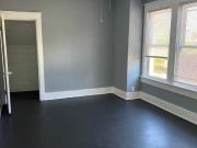 Hawthorne Street Studio Apartment for Rent at 190...