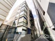 Hawyard on La Trobe