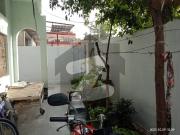 Hayatabad Phase 1 Sector D4 10 Marla House For Sale...