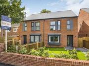 Haywards Road, Charlton Kings, 3 Bedroom Semi detached