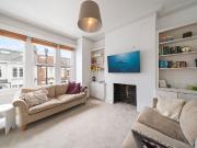 Hazelbourne Road, Clapham South SW12, 3 bed flat to...