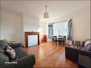 Hazelwood Lane, Palmers Green N13, 2 bed flat to rent,...