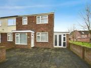 Hearne Close, Sittingbourne, 3 Bedroom End