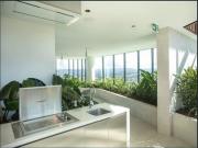 Heart of Broadbeach Residence TOWER 1 World Class...