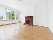 Heath Road, Hounslow, TW3