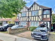 Heathside, Whitton