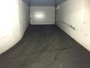 Hebebühnenplatz für kleine Stadtautos Nähe Bacherpark