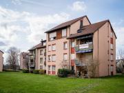 Heimelige Dachwohnung im Grünen