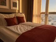 Heliotower Sky Suite | Executive Living with Vienna...