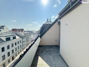 Hell heller 2. Dachgeschoß mit 3 Zimmer und feiner Terrasse!
