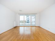 Hell & modern mit großem Balkon in ruhiger Lage an der...