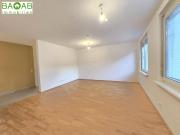 HELL, MODERN, ZENTRAL I GEPFLEGTE ANLAGE FÜR CLEVERE...