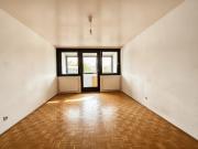 Hell & Ruhig 1 Zimmer Neubauwohnung mit verglaster Loggia