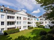Hell & sehr gepflegt! 2 Zi. Wohnung mit Loggia & Stellplatz