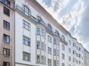 Helle 2 Zimmer Altbauwohnung im 3. Stock –