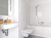 Helle 1 Zimmer Wohnung mit großem Balkon in attraktiver...