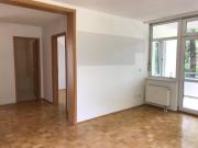 Helle 2,5 Zimmer Eigentumswohnung mit Balkon in Berlin...