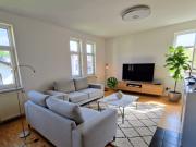 Helle 2,5 Zimmer Wohnung mit Potenzial in Top Lage