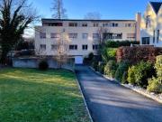 Helle 2.5 Zimmerwohnung in Arlesheim mit Dachterrasse...