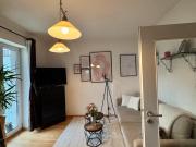 Helle 2 Raum Wohnung mit Balkon in Dresden Striesen