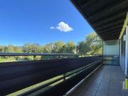 Helle 2 Zi. Wohnung mit großer Loggia und...