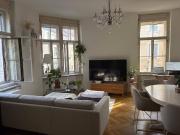 helle 2 Zimmer Altbauwohnung nähe TU