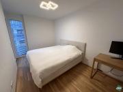 Helle 2 Zimmer Balkonwohnung ab 01.12 wenige Schritte...