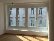 Helle 2 Zimmer Neubauwohnung mit Altbauflair im Siebten