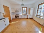 Helle 2 Zimmer Terrassen Wohnung mit Garten!