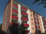 Helle 2 Zimmer Wohnung im 3. Obergeschoss mit Loggia...