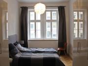 Helle 2 Zimmer Wohnung in hofseitiger Ruhelage Fußnähe U4