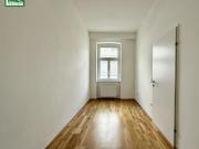 Helle 2 Zimmer Wohnung in ruhiger Seitengassenlage –...