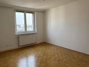 Helle 2 Zimmer Wohnung in zentraler Lage