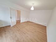 Helle 2 Zimmer Wohnung mit Balkon