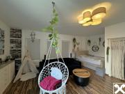 Helle 2 Zimmer Wohnung mit Balkon Helle 2 Zimmer Wohnung mit Balkon